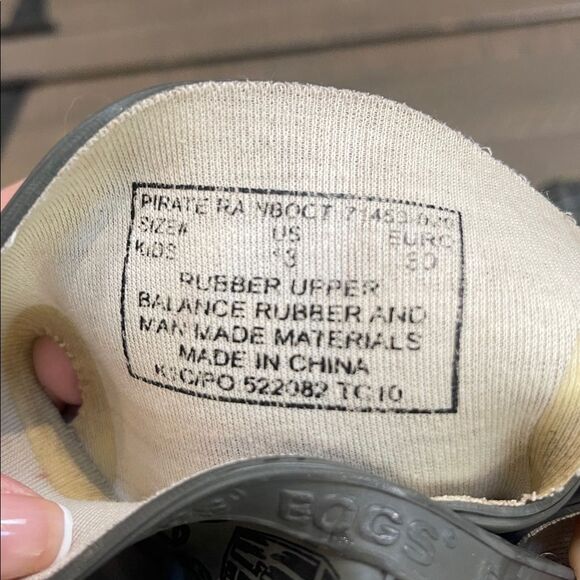 BOGS Pirate Skull Rainboots Sz 13 - Picture 7 of 10